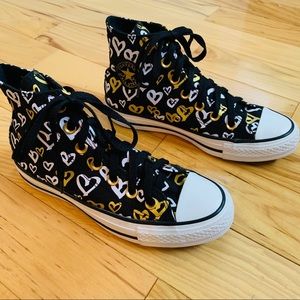 CONVERSE All Star Chuck Taylor Hearts High Tops 6